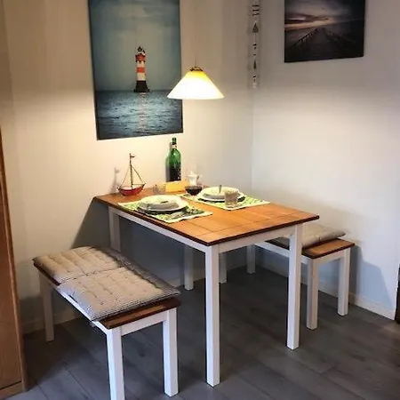Apartment Roter *